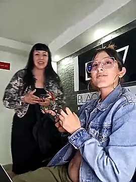 HairyKitty__ webcam