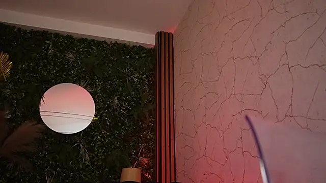 sisi_von_dee live sex cam