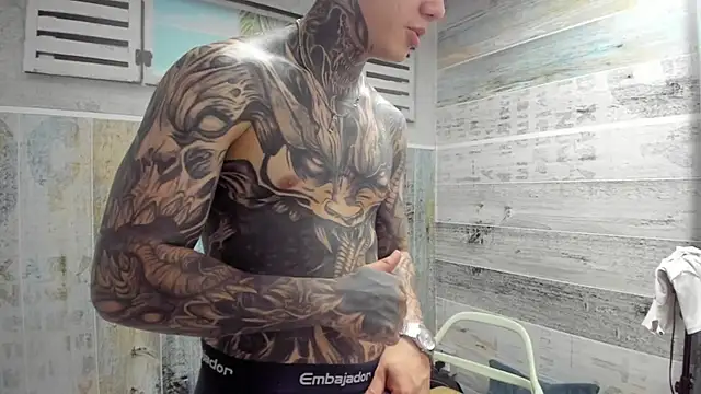 Gury_tattoo webcam