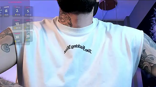 NICK_OWEEN26 webcam