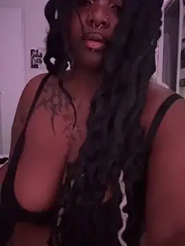 Nyla_xox webcam