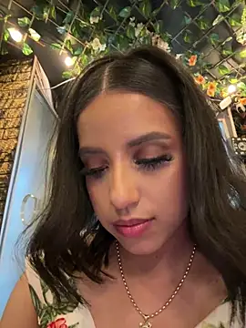 SusanneGrace webcam