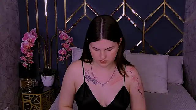 IvySimmons webcam