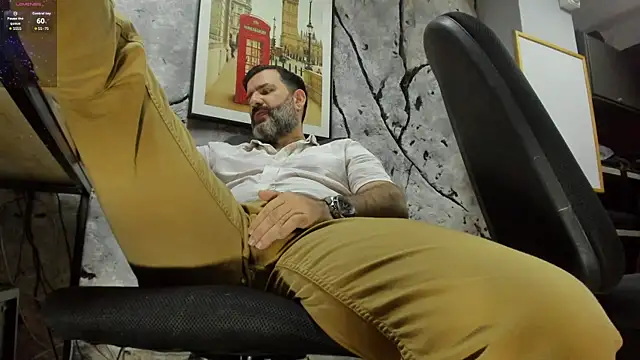 Maxi_thebig_daddy webcam