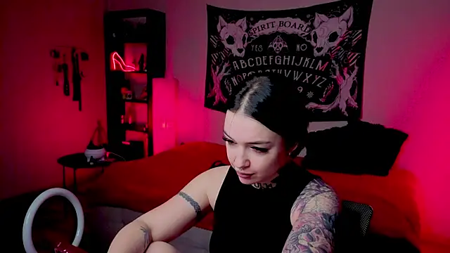 Magic_Allie webcam