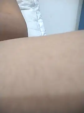 kBossgirls webcam