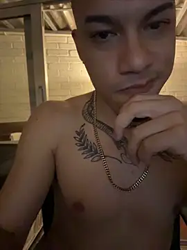 AlphaMasterXxx webcam