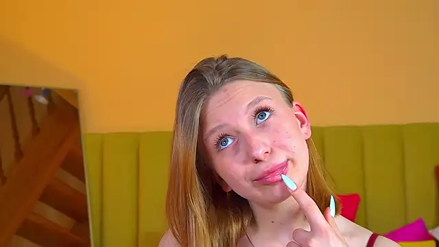 BeatriceBinoche webcam