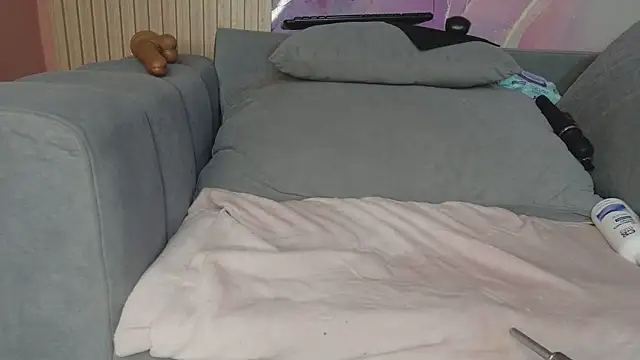 TiifanyGrey webcam