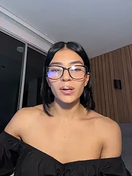 Ema_Rose_ webcam