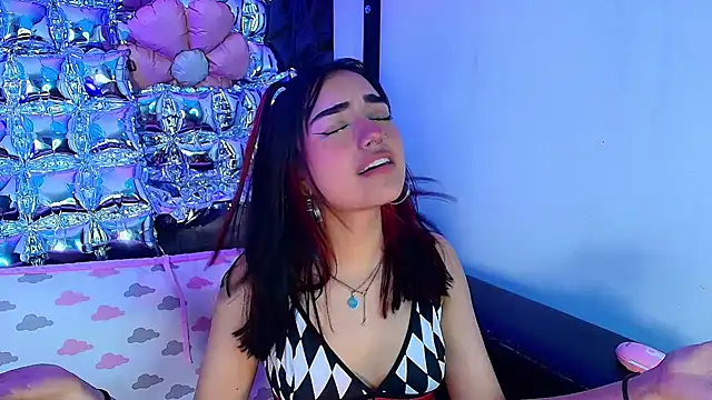 lala_cherry webcam