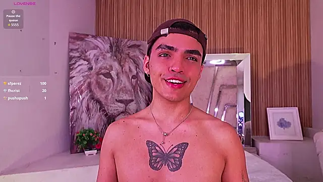 NicoKinggs_ webcam