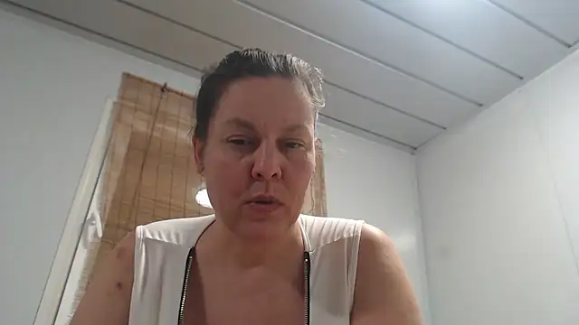 fulloferotic webcam