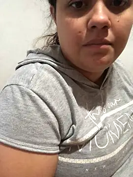 elivanegas - EliVanegas's free webcam - UK Sex Cams