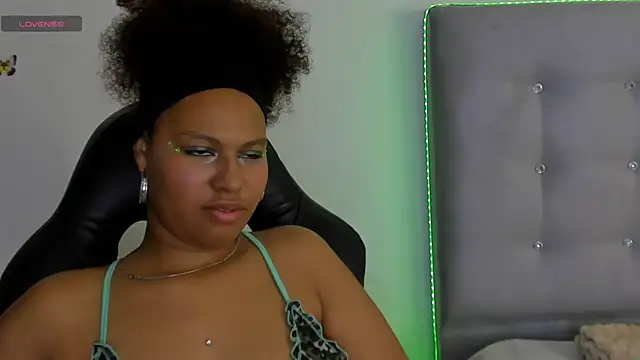 tatianasquirthot