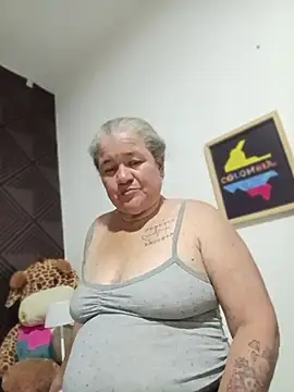 CheekySnowQueen_69 webcam