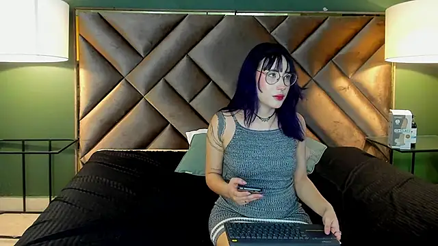 Rache_Roth webcam