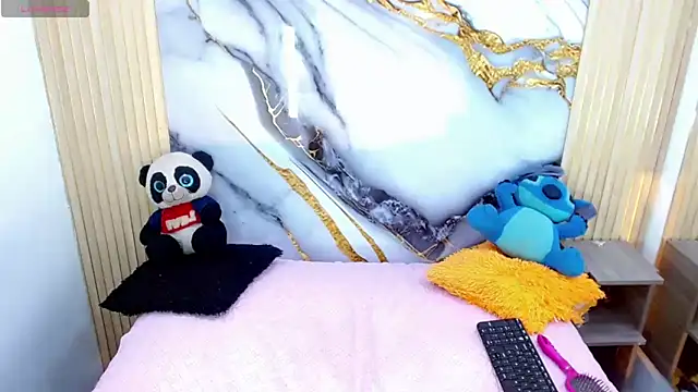 natashaislerxxx webcam