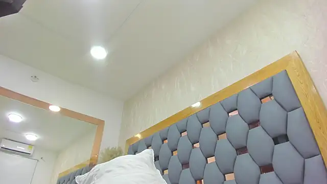 juliette_pretty_ webcam