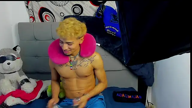 nick_acost webcam