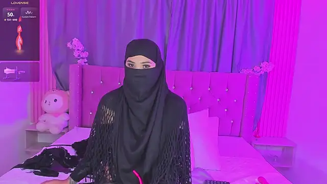 Nayla-Mouna webcam