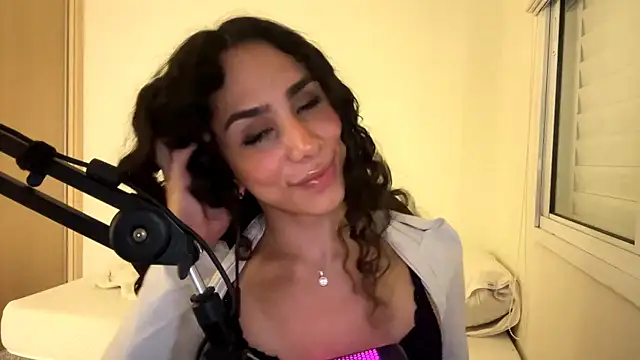 TakakoAthan webcam
