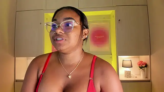 tamaraa_smiith webcam
