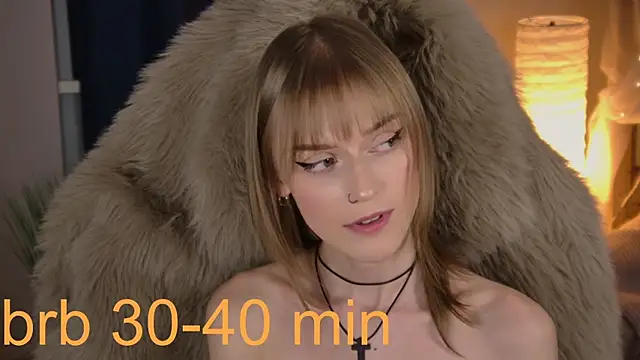 KiraMontoya webcam