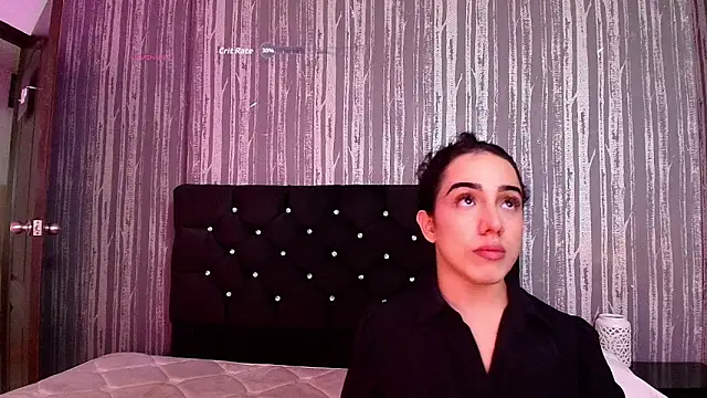 Alicee_Moonn webcam