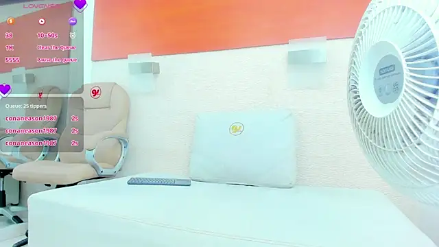 keylaa_nahir webcam
