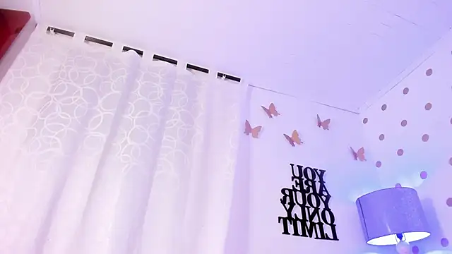 Violeth_00 webcam