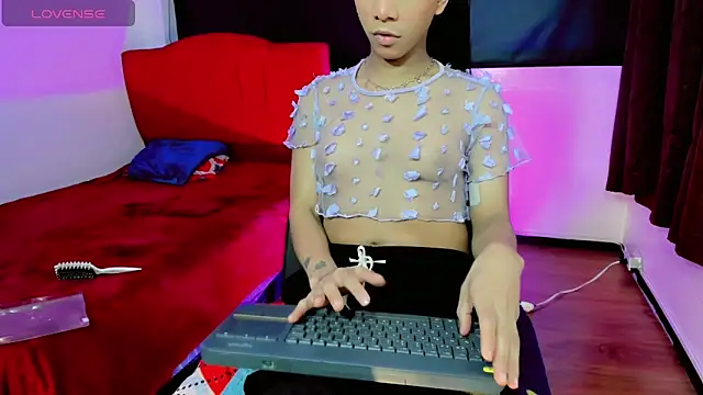 Britany_montiel webcam