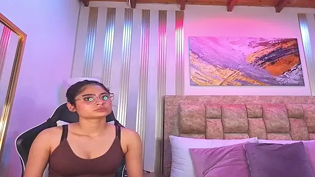 ariel__bennett webcam