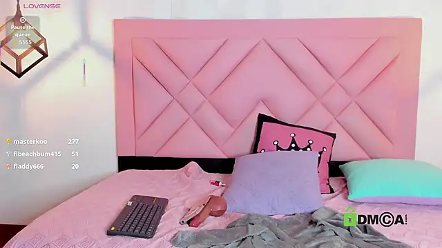isa_cute_1 webcam