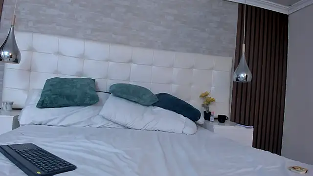 AbbyLoius webcam