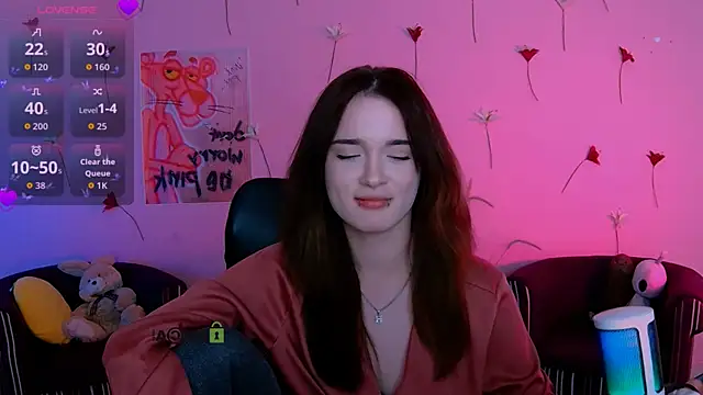 liana_kisses webcam