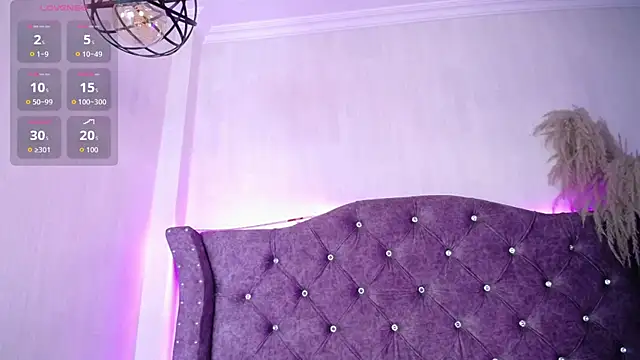 Violet_Collins1 webcam