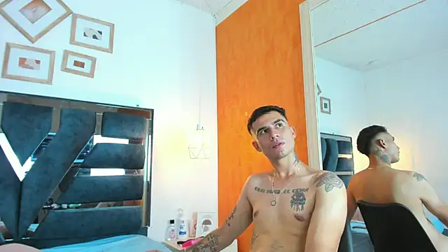 Irina_and_Max webcam
