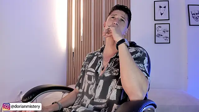 Dorianmistery2322_ webcam