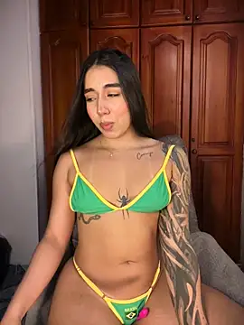 KaditaNavarro webcam