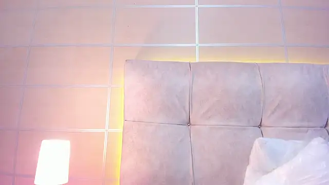 Kendra_kobein webcam