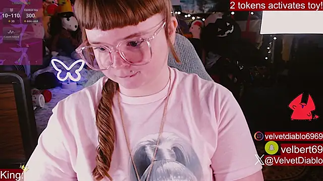 VelvetDiablo webcam