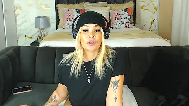 SEXYCARLITA09 webcam