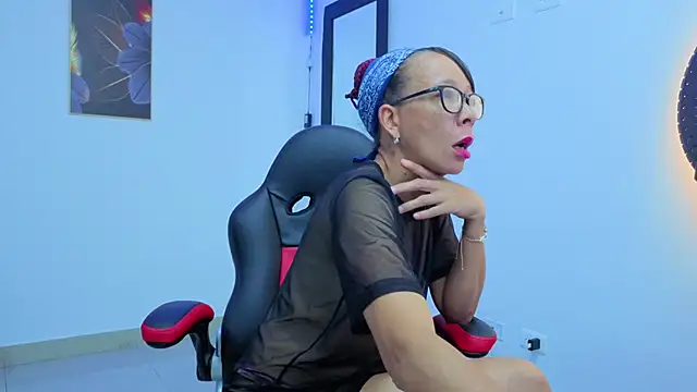 daniela_xue webcam