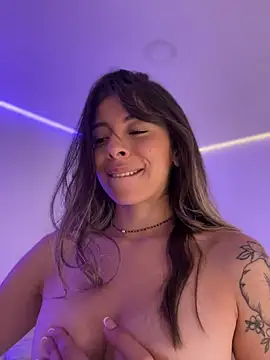 AmmyCollinsW webcam