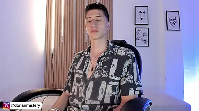 Dorianmistery2322_ live sex cam