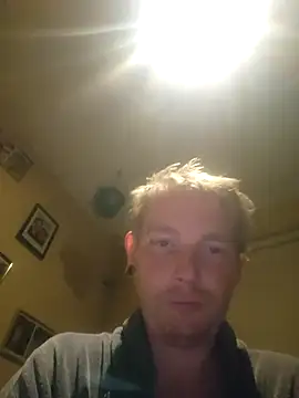 piercingpik webcam