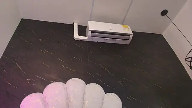 kissme_luna webcam