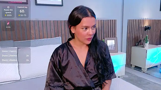 Mia_Bellefort webcam