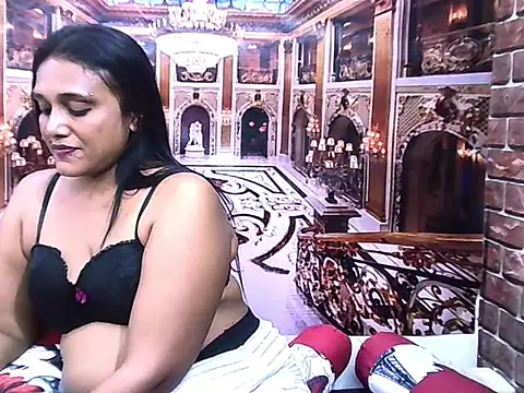 IndianSexyLady20 webcam